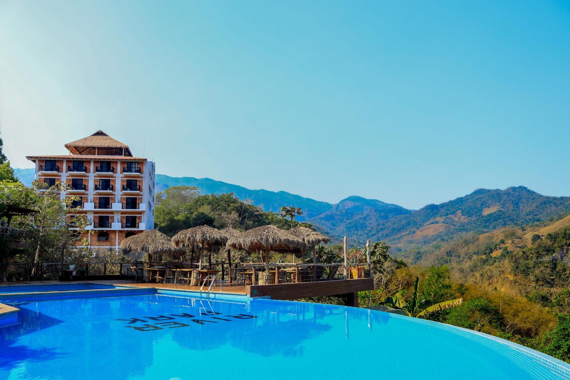 River Park Hotel Puerto Vallarta Exterior foto